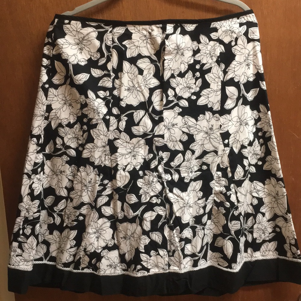 Black and white floral skirt